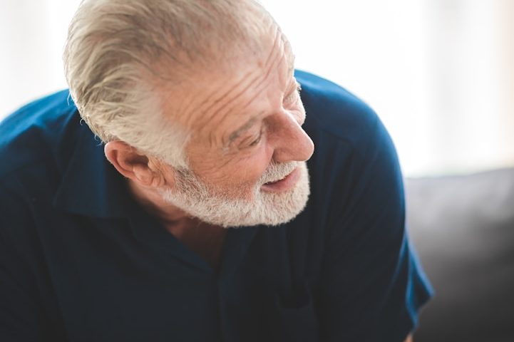 Coachee Klient Mitarbeiter im Ruhestandscoaching bei Adriana Bär Release and Rise München